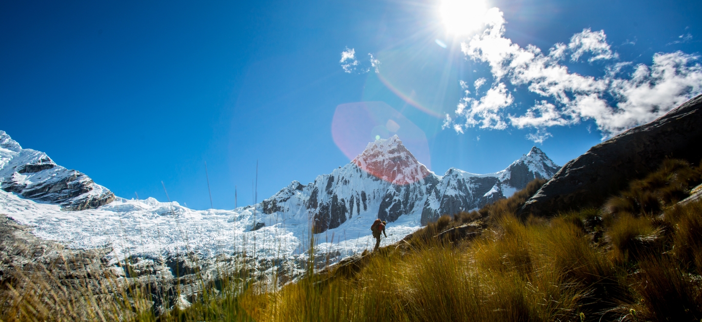 background image new flights to huaraz